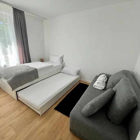 Asuites - In Lage - Duesseldorf Meerbusch Neuss
